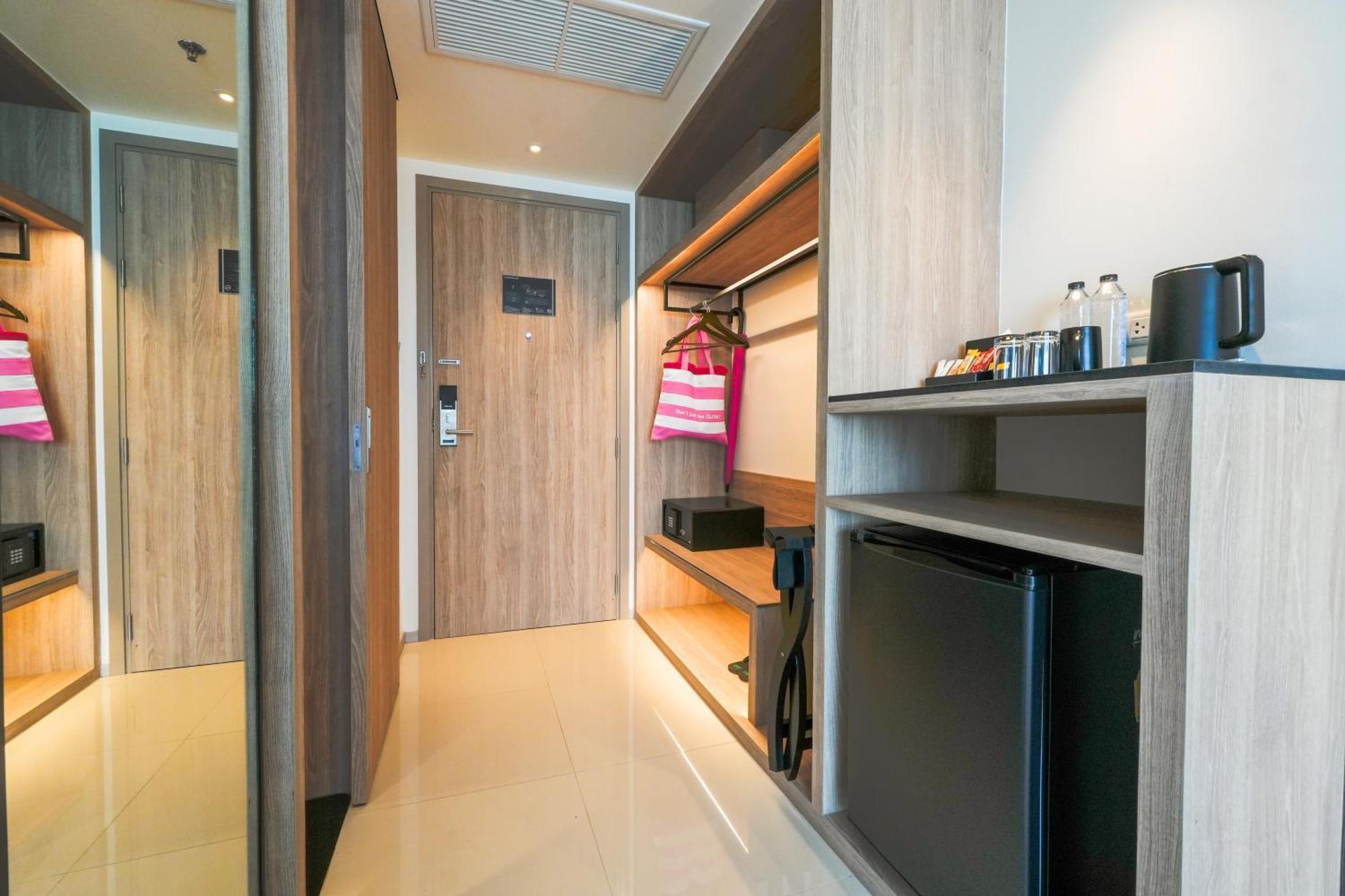 Glow Bangkok Riverside Kamer foto